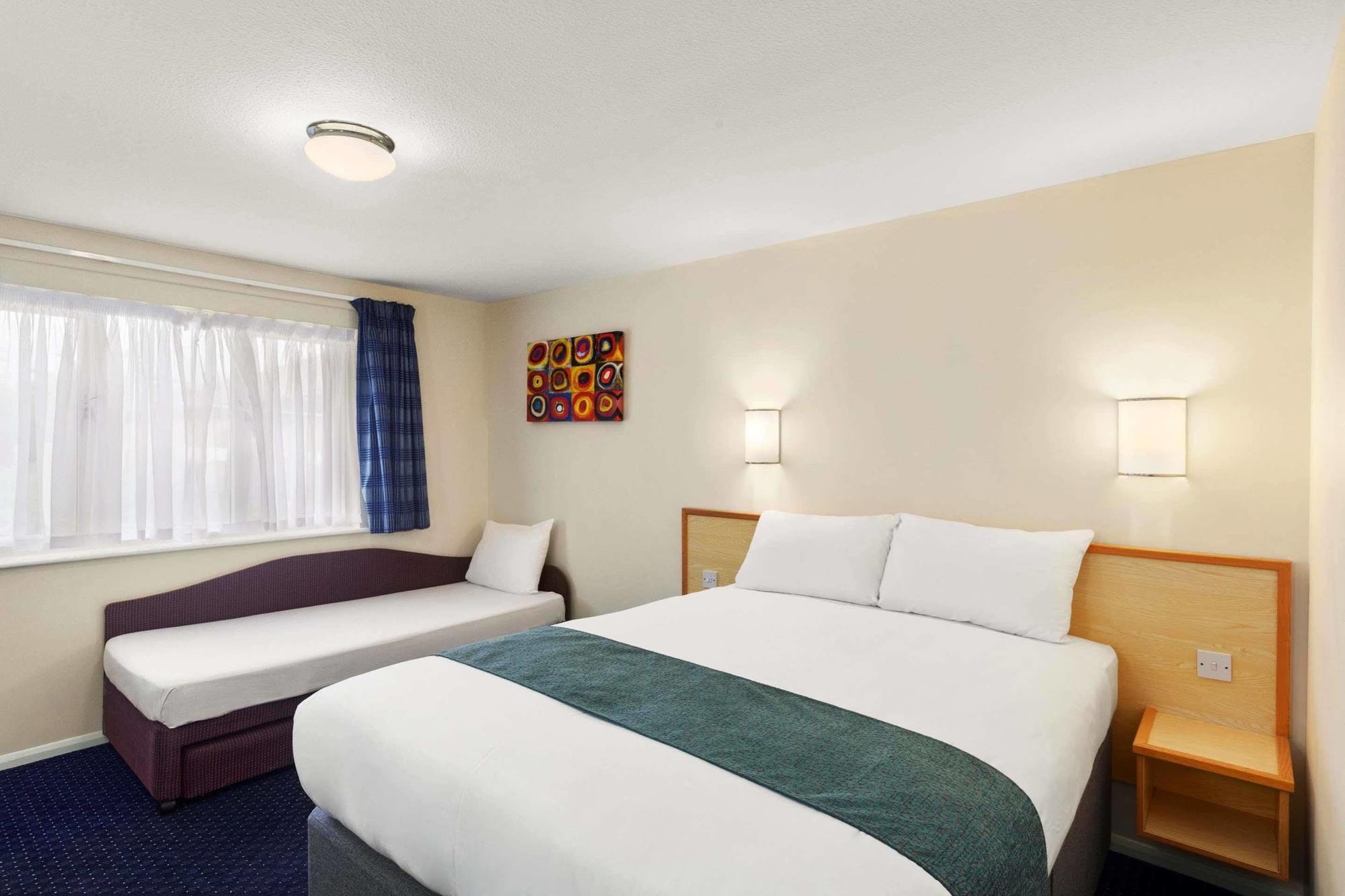 Days Inn Winchester Exteriér fotografie